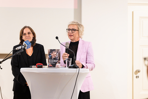 Buchpräsentation Für euch Bischof, mit euch Christ / Erzdiözese Wien/ Schönlaub, Stephan Schönlaub Buchpräsentation Für euch Bischof, mit euch Christ