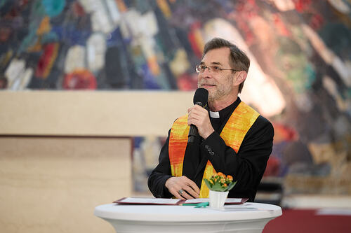 Caritas - Er?ffnung Kirchenschiff / Johannes Hloch