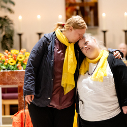 20. ÖKUMENISCHER GOTTESDIENST für Menschen mit und ohne Behinderungen / Erzdiözese Wien/ Schönlaub 20. ÖKUMENISCHER GOTTESDIENST für Menschen mit und ohne Behinderungen